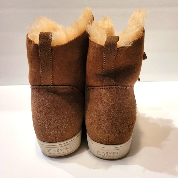 Ever UGG Triple Buckle Belt Hidden Heel Boots, size 38, US 7 - Picture 6 of 7